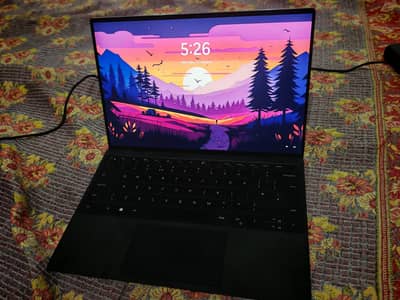 DELL XPS 13 9310 | Core i7 11th gen | 16 GB RAM /512 GB SSD NVMe