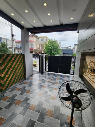 10 Marla Upper Portion On Rent