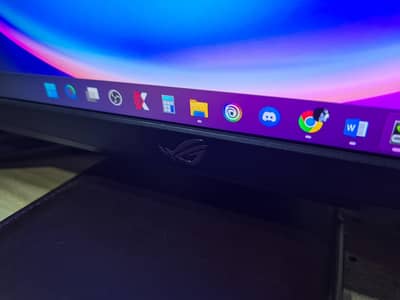 Asus Rog 4k 144 hertz  gaming monitor