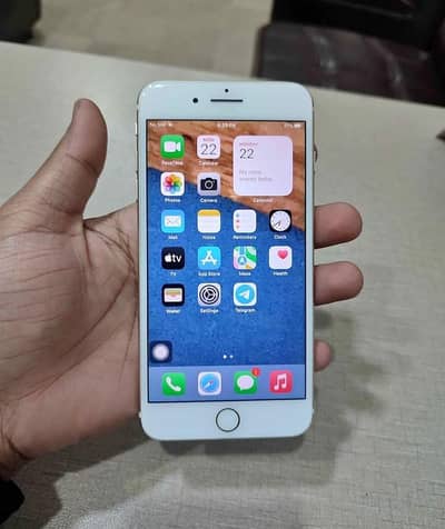 iphone 7 plus 128 GB my WhatsApp number 0320-24-100-47