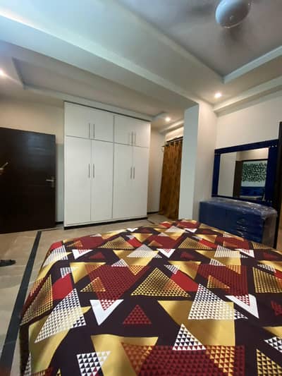 Fully furnished 2 bedroom apartment available for rent in Bahria town phase 1 safari 1