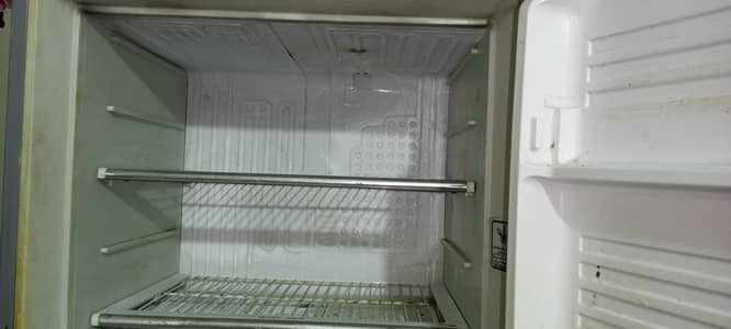 Dawlance refrigerator s  model no 9188WBM