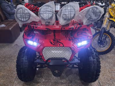 Brand new 124cc with latest features delivery all Pakistan