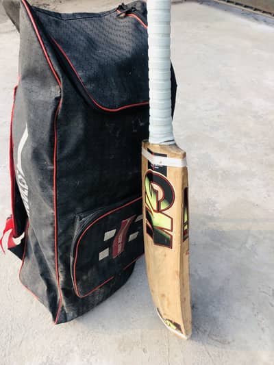 Original GM bat for sale used only 6 months