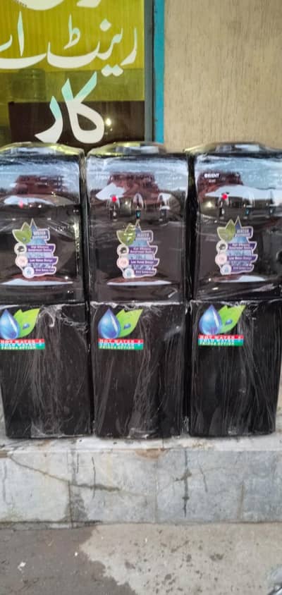 water despensir very low price hot coll normal firdge all ok