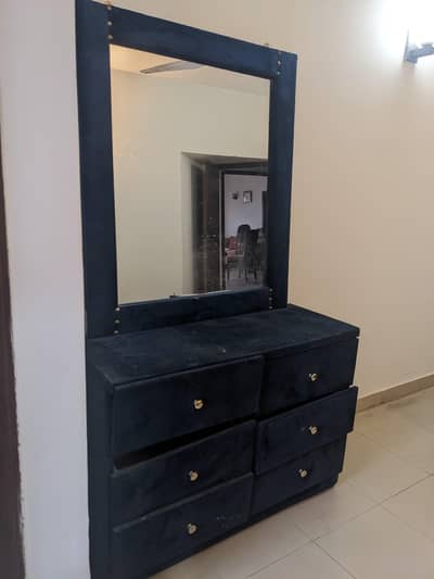 Urgent coushined bed for sale with side tables and dressing