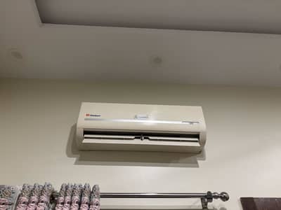 Dawlance non inverter 1 ton AC