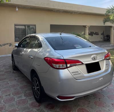 Toyota Yaris 1.5 Ativ x 2021