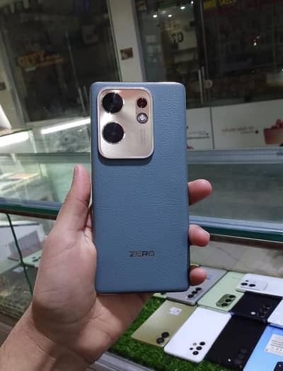 Infinix zero 30