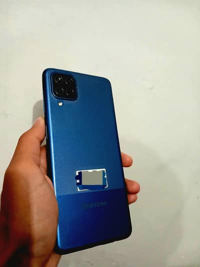 Samsung Galaxy A12