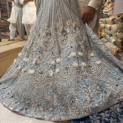 Wedding Dresses / Bridal Dresses / Walima Maxis / Maxis.