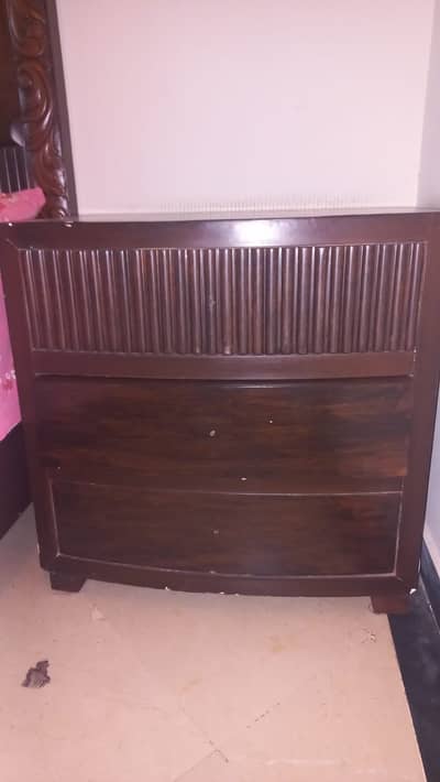 Bed set without mattress