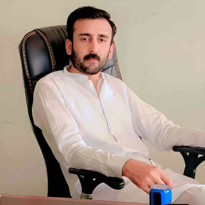Qamar Zaman