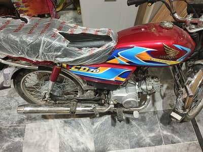 new bike 1oookm chali hai registered nahi hai