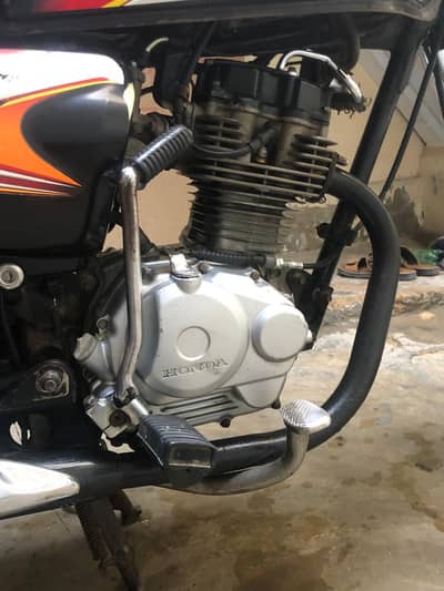HONDA CG 125 2022 MODEL KARACHI REGISTERED