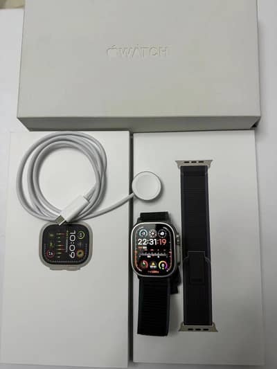 APPLE WATCH ULTRA 2 10/10 CONDITION
