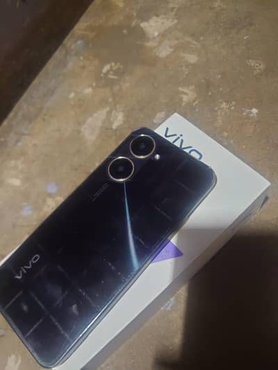 vivo y03