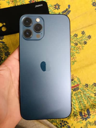 Iphone 12 pro max Factory unlock.