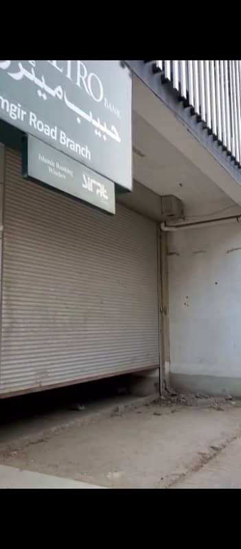 Shop Available For Rent