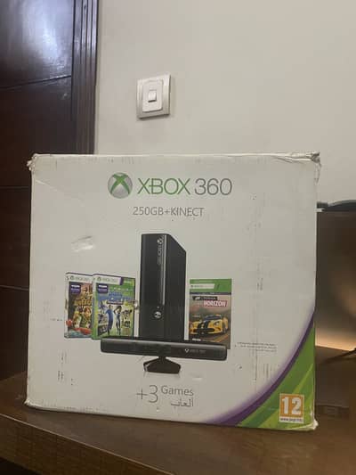 Xbox 360 250GB Kinect