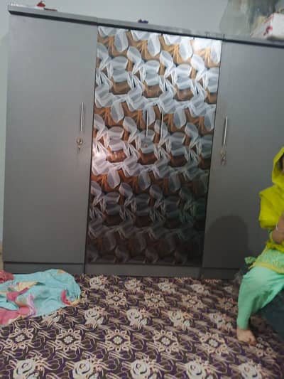 black nd grey golden touch 10 by 9 condition h