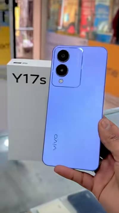 y 17s urgent for sale contact 03701392449