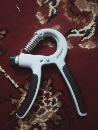 Hand gripper