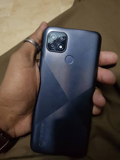 Realme C21 3 32 with box