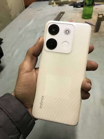 Infinix smart7 4/64 call number 03106257980
