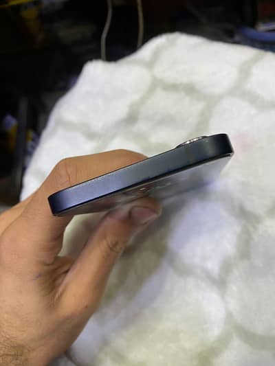 iPhone 12 all ok phone ha 64 GB jv battery health 88