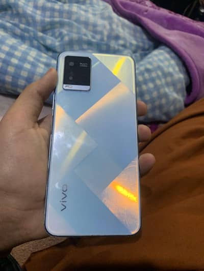 vivo y21