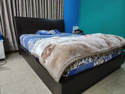 Wooden Bed (Queen size) + Spring Mattress + 1 Bedside Drawers