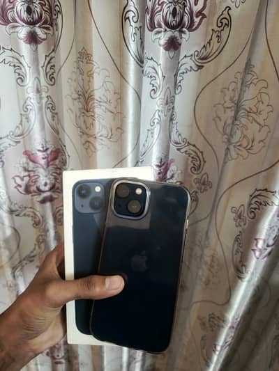 Iphone 13 just box open