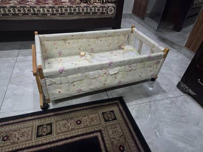 Baby crib/rocker