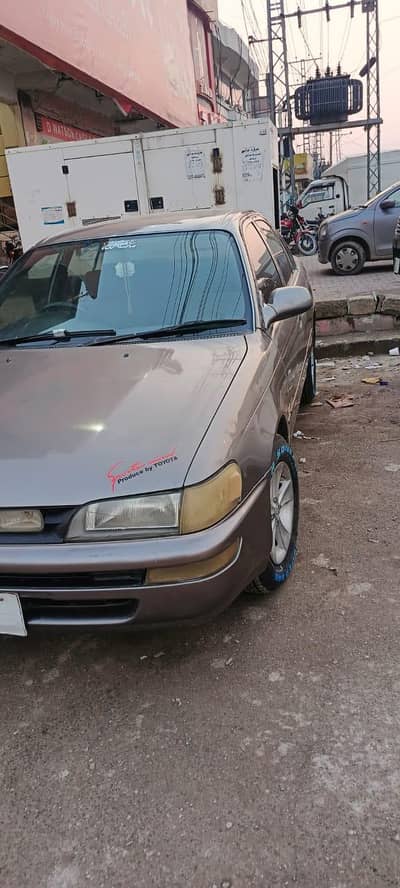 TOYYOTTA CORROLLA 2 OD  2001