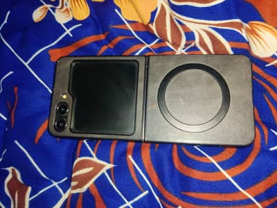 Samsung Galaxy zflip 5 for sale