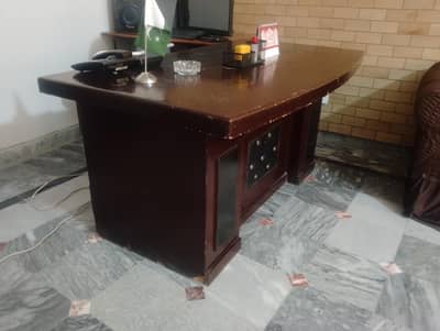 Office Executive Table
