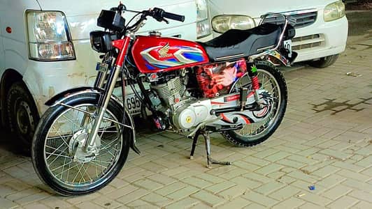 2022 model ha full ok ha ak rupa ka kam nai ha