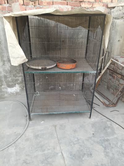 two protion cage  good conditions