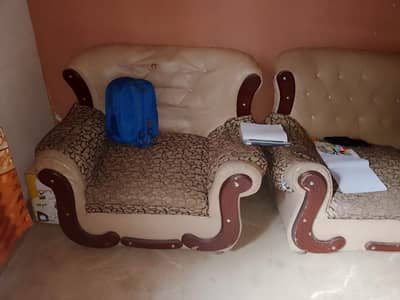 5 seater sofa 8/10  condition