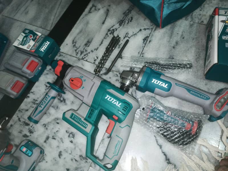 Total brand cordless kits - Power Tools - 1110709615