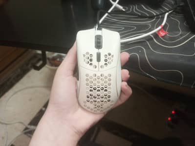 Selling glorious model d wired , used .