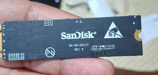 SSD 256 GB Hard Disk working well