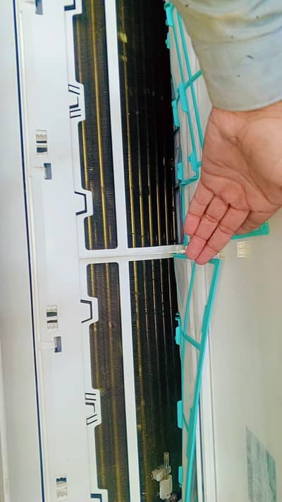 pel Ac lush condition 1.5 ton inverter