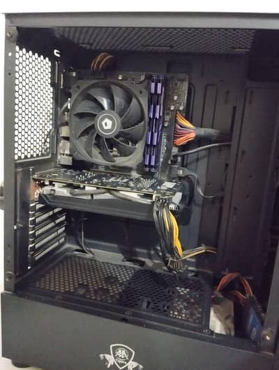 Intel Core i5 10th Gen / GTX 1660 Super 6GB / 500 Watts  PSU