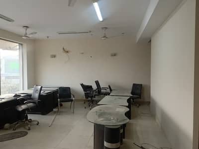 4 Marla Parking-Facing 1st Floor for Rent DHA Phase 4, Block DD