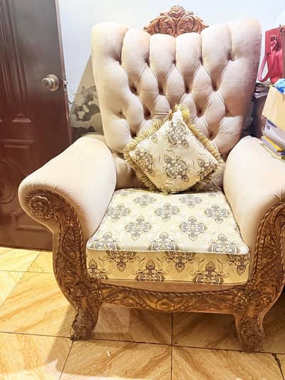 7 Seater Sofa Set For sale