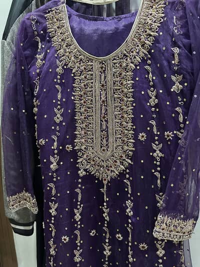 Ladies FRAWK with decent work