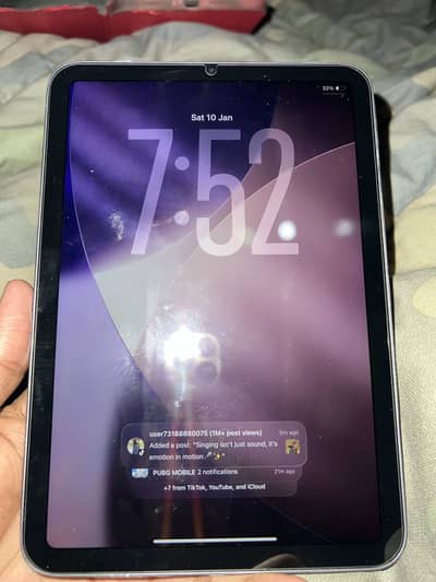 I pad mini 7 purpel colour 100 health condition 10by10 cycle 70