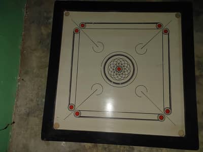 Club size carrom board  ( 4 x 4 )
